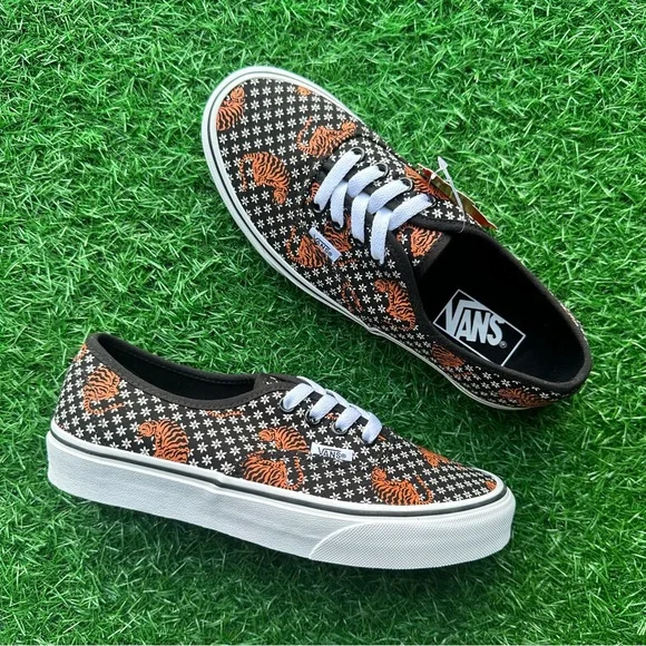 Vans Authentic Tiger Floral Black White - Picture 5 of 9